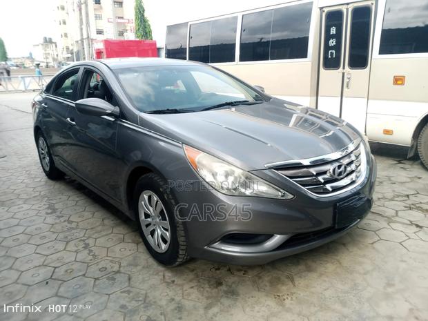 Hyundai Sonata 2011 Gray