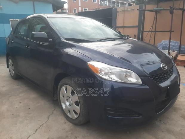 Toyota Matrix 2011 Blue