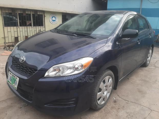Toyota Matrix 2011 Blue