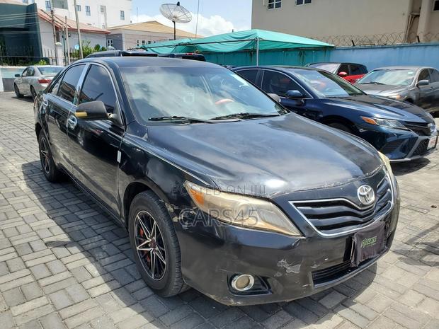 Toyota Camry 2010 Black