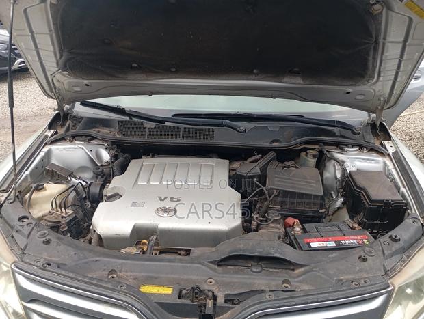 Toyota Venza 2012 Silver