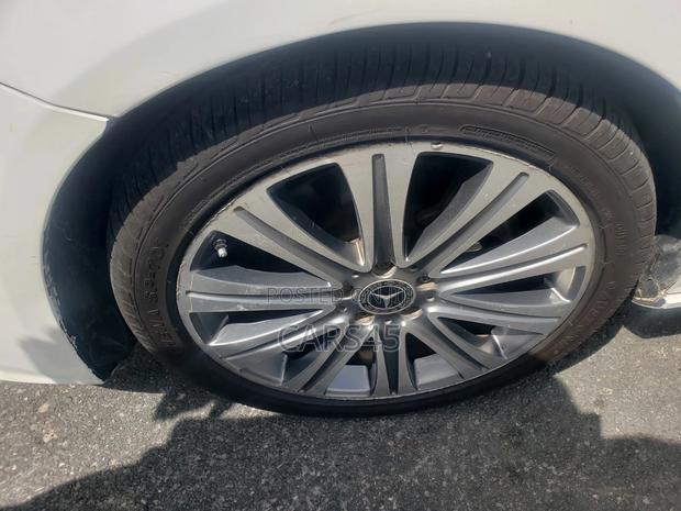 Mercedes-Benz E300 2018 White