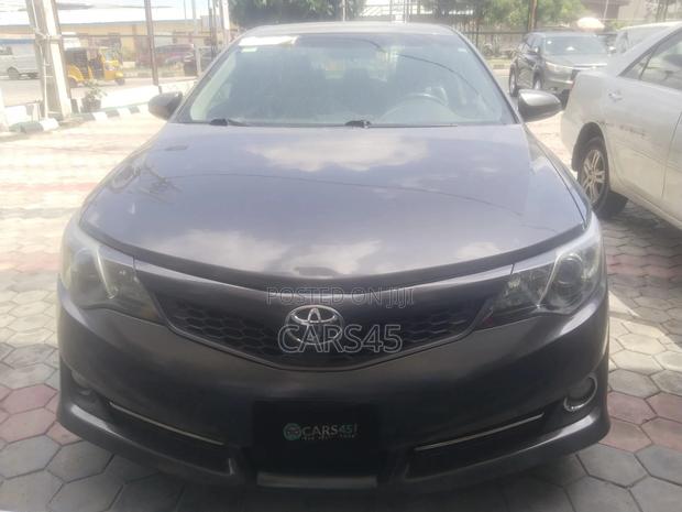 Toyota Camry 2013 Gray