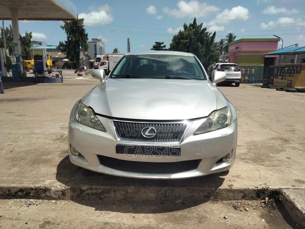 Lexus IS 2009 Silver