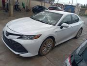 Toyota Camry 2018 White for sale
