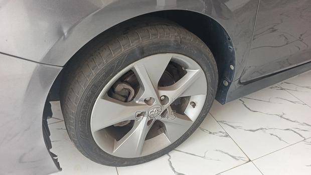 Toyota Camry 2014 Gray
