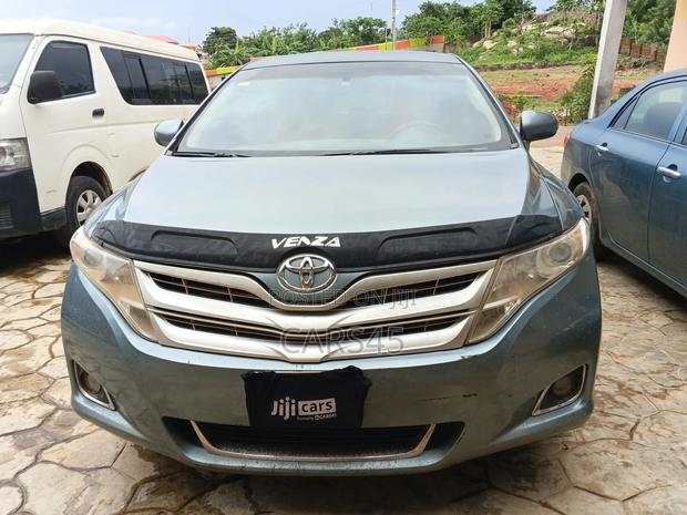 Toyota Venza 2009 Gray