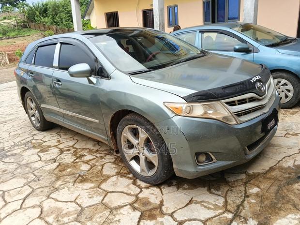 Toyota Venza 2009 Gray