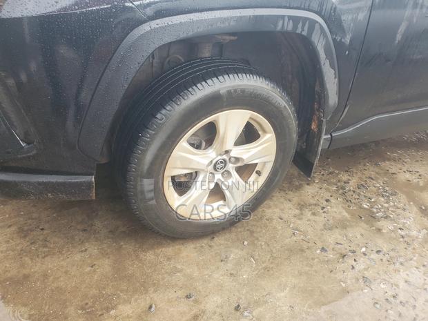 Toyota RAV4 2019 Black