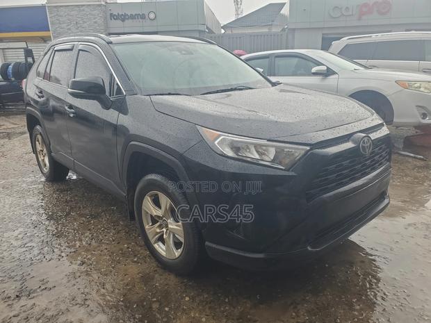 Toyota RAV4 2019 Black