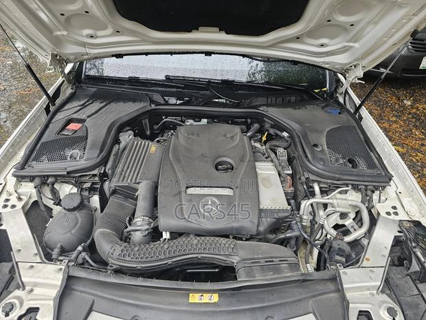 Mercedes-Benz E300 2018 White