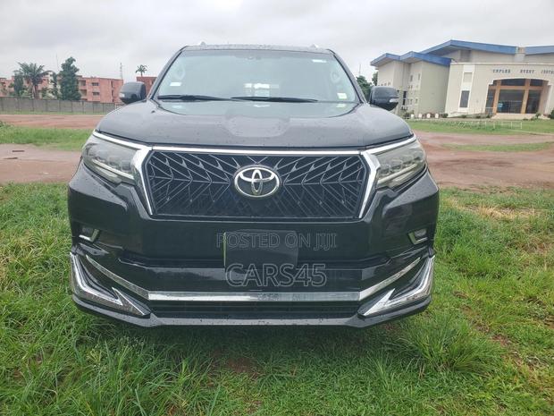 Toyota Land Cruiser Prado 2.7 2017 Black