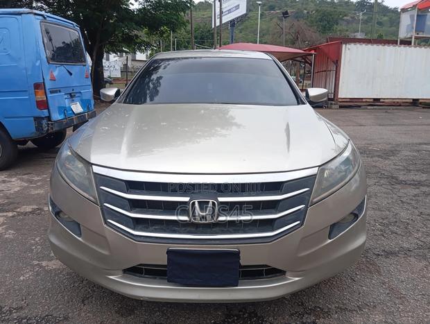 Honda Accord Crosstour 2010 Beige