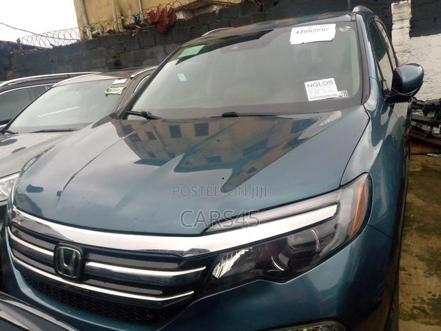 Honda Pilot 2016 Blue