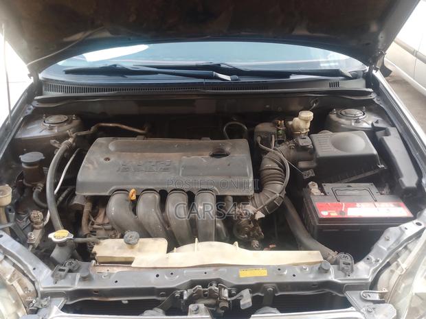 Toyota Corolla Sedan Automatic 2003 Gray