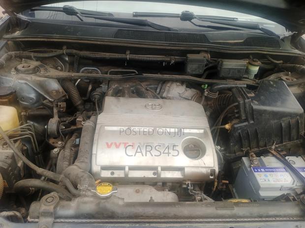 Toyota Highlander 2004 Blue