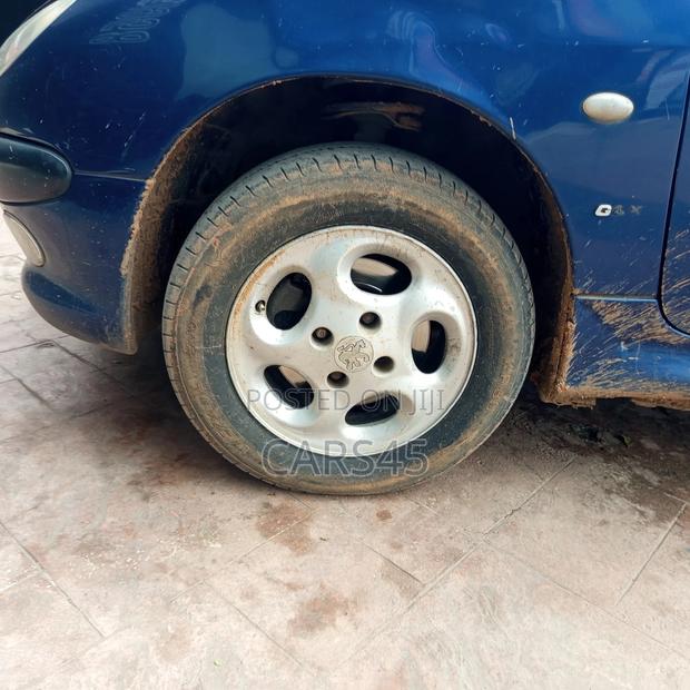 Peugeot 206 2004 Blue