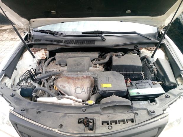 Toyota Camry 2014 White