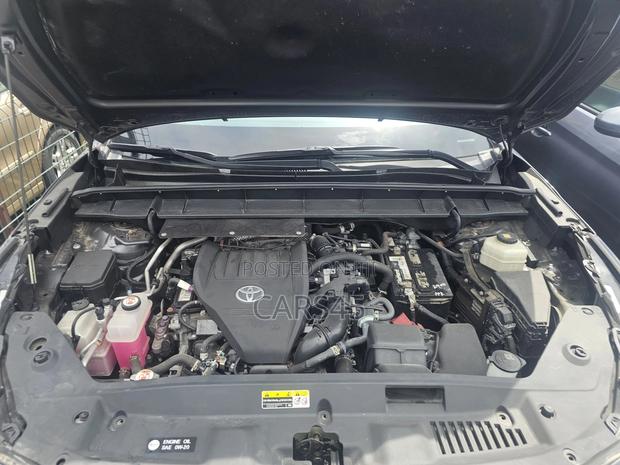Toyota Highlander 2024 Gray