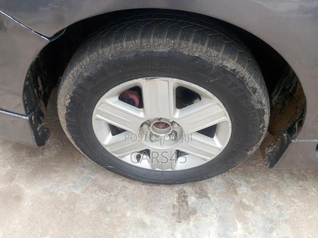 Toyota Corolla 2009 Gray
