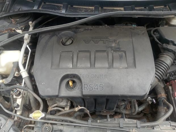 Toyota Corolla 2009 Gray