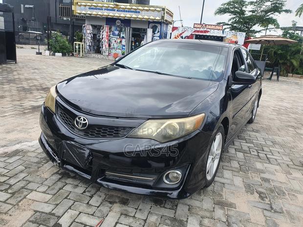 Toyota Camry 2013 Black