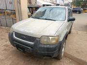 Ford Escape 2004 Gray for sale