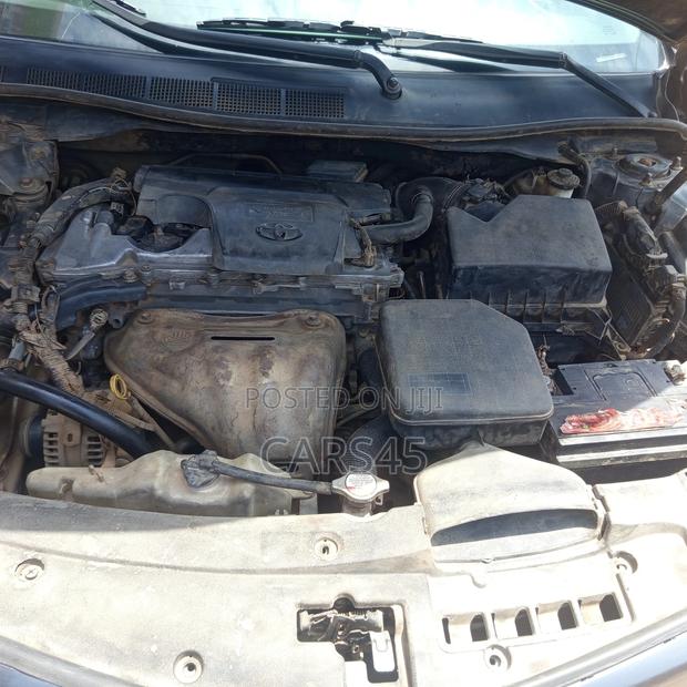 Toyota Camry 2014 Gray