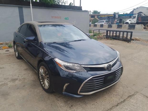 Toyota Avalon 2017 Blue