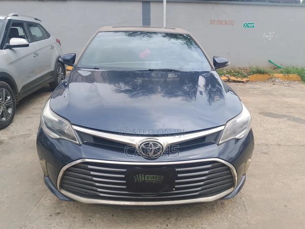 Toyota Avalon 2017 Blue