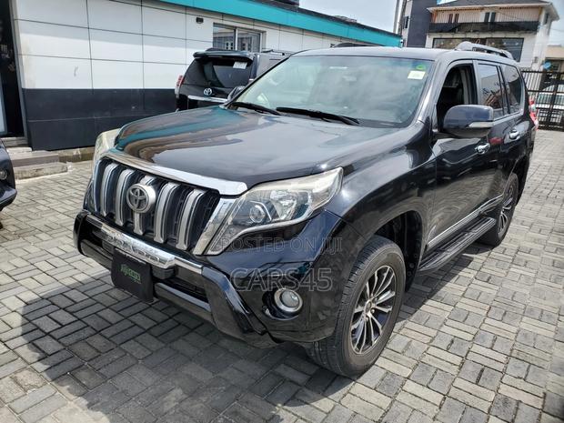 Toyota Land Cruiser Prado 2010 Black