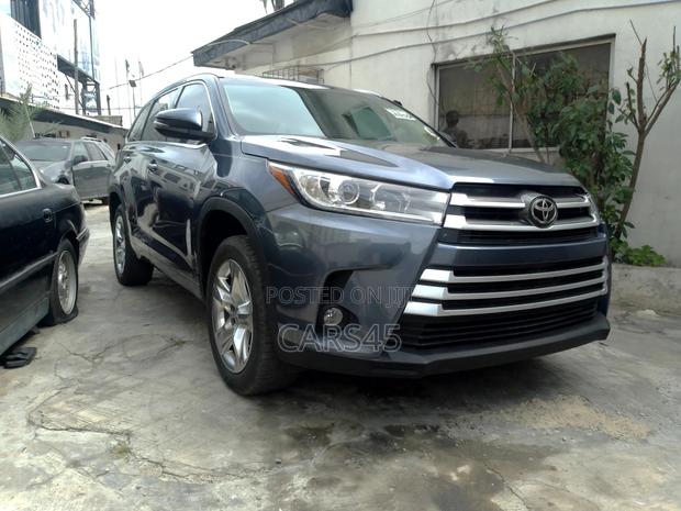 Toyota Highlander 2016 Blue