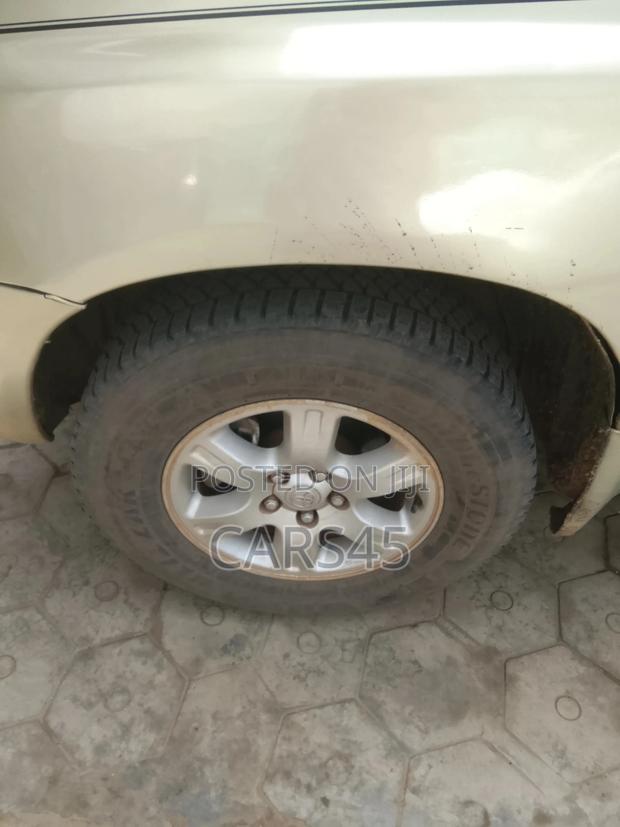 Toyota Highlander 2003 Gold