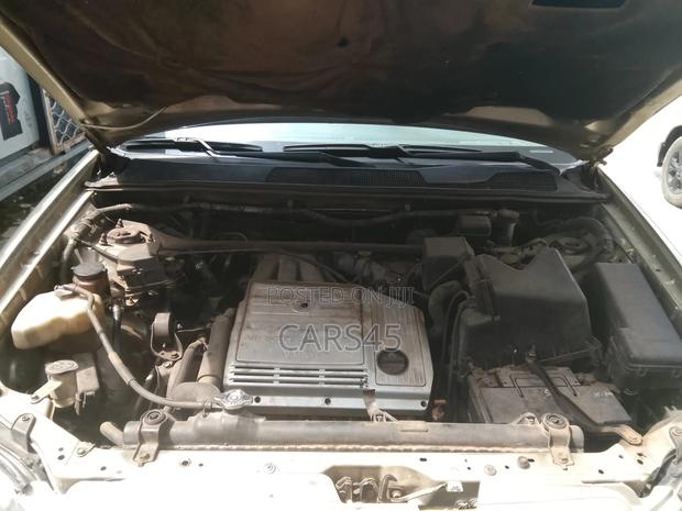 Toyota Highlander 2003 Gold