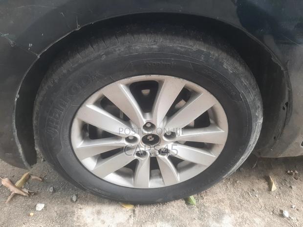 Kia Cerato 2013 Black