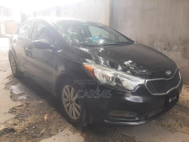 Kia Cerato 2013 Black