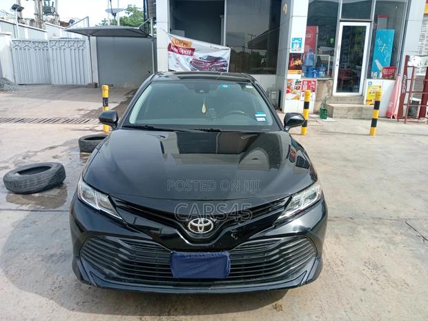 Toyota Camry 2019 Black