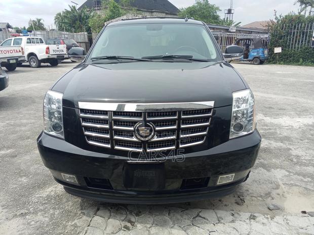 Cadillac Escalade 2012 Black