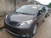 Toyota Sienna 2011 Gray for sale