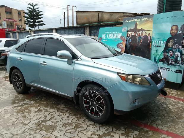 Lexus RX 2010 Blue