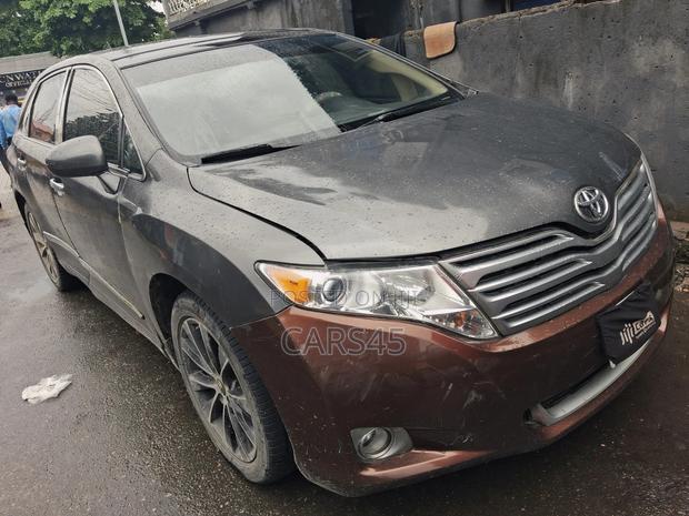 Toyota Venza 2012 Gray