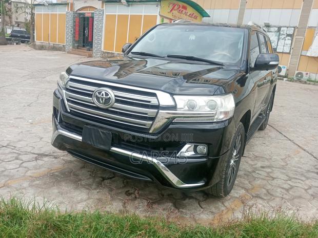 Toyota Land Cruiser 2014 Black