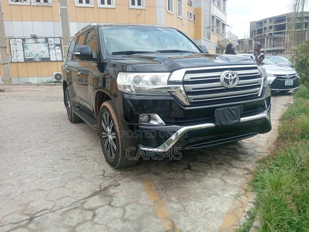 Toyota Land Cruiser 2014 Black