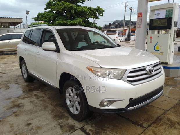 Toyota Highlander 2013 White