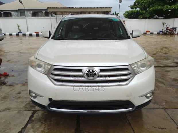 Toyota Highlander 2013 White