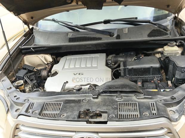 Toyota Highlander 2008 Gold