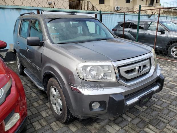 Honda Pilot 2009 Gray