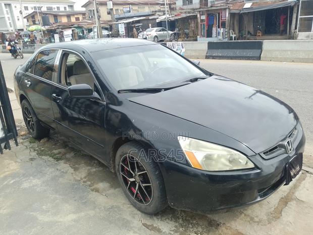 Honda Accord 2004 Black