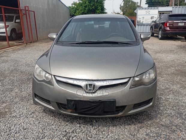 Honda Civic 2007 Gray