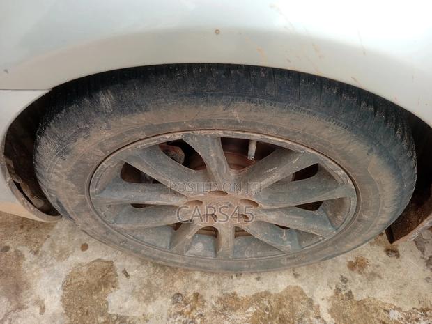 Toyota Avalon 2006 Silver